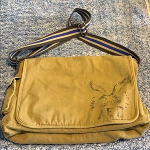 Vintage American Eagle 🦅 Messenger Bag